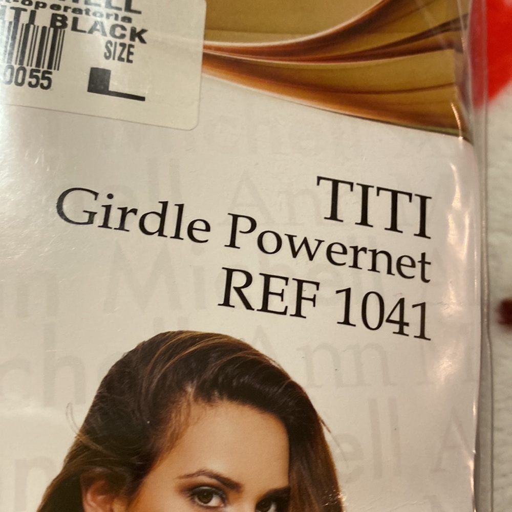 Shapewear, size large. Bought and never used it. Only tried it on. - Picture 3 of 11
